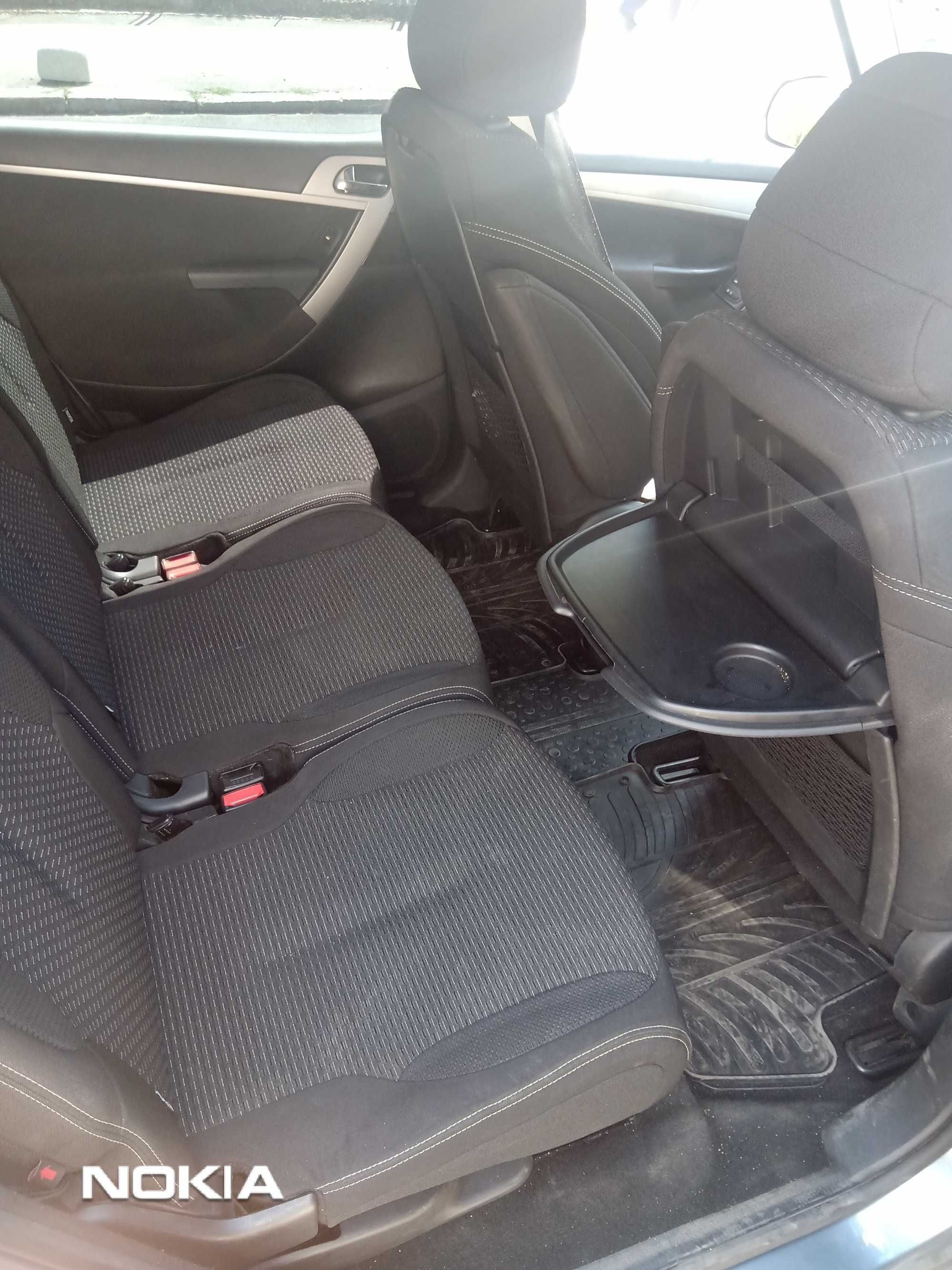 Продавам Ситроен С4 Пикасо 1.6 EXCLUSIVE-HDI,2012 год. 1м.,203000 км.