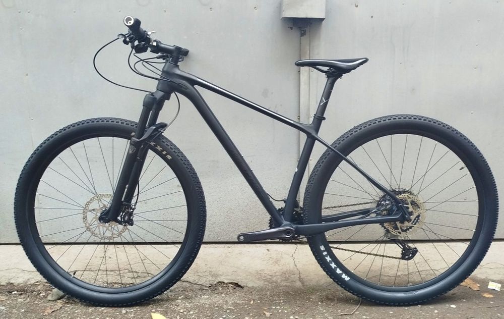 Merida 29r full xt 2x12 vit. cube