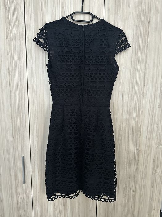 Елегантна рокля дантела H&M