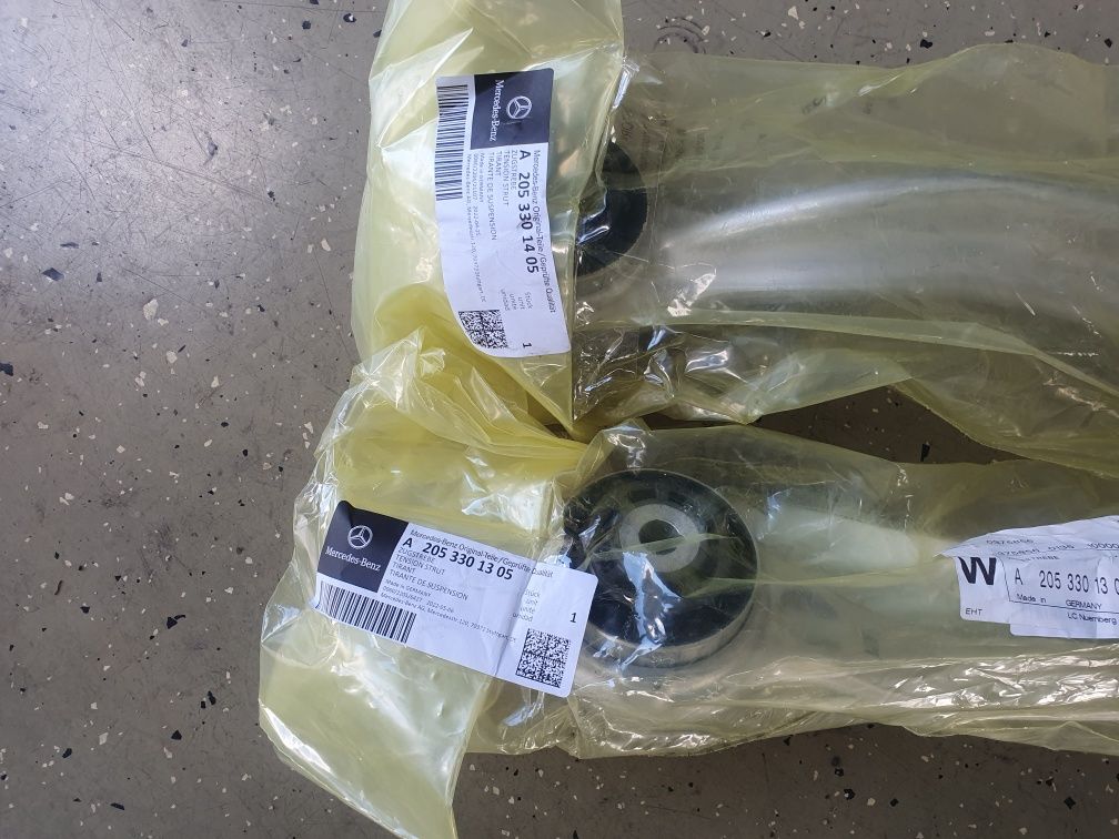 2 Brate fata noi originale Mercedes C,E,CLS Class 2017-2020