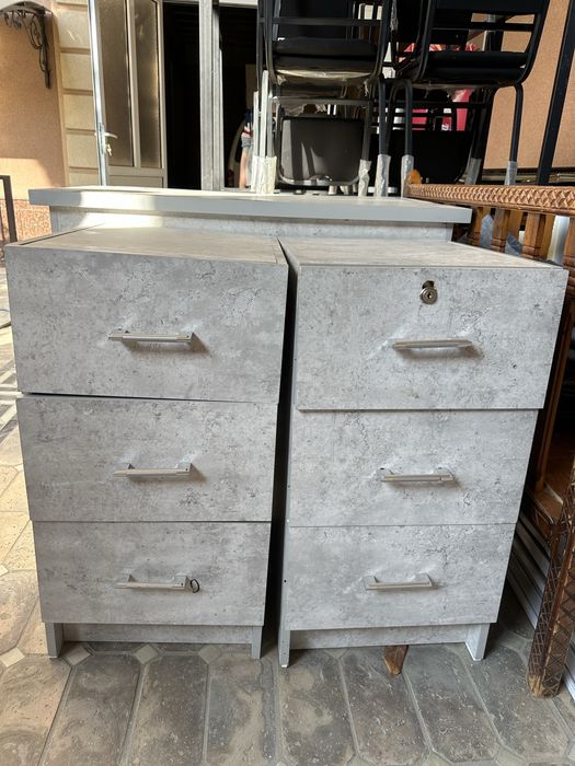 Stilyaj, parta stollar va tortmalar