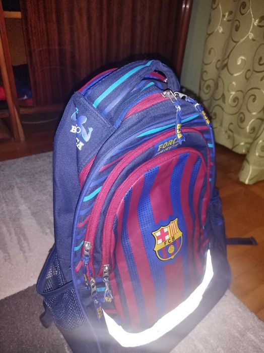 Ghiozdan tip troler FCB