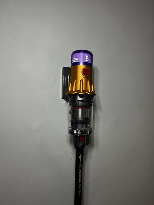 Dyson  V12  Slim