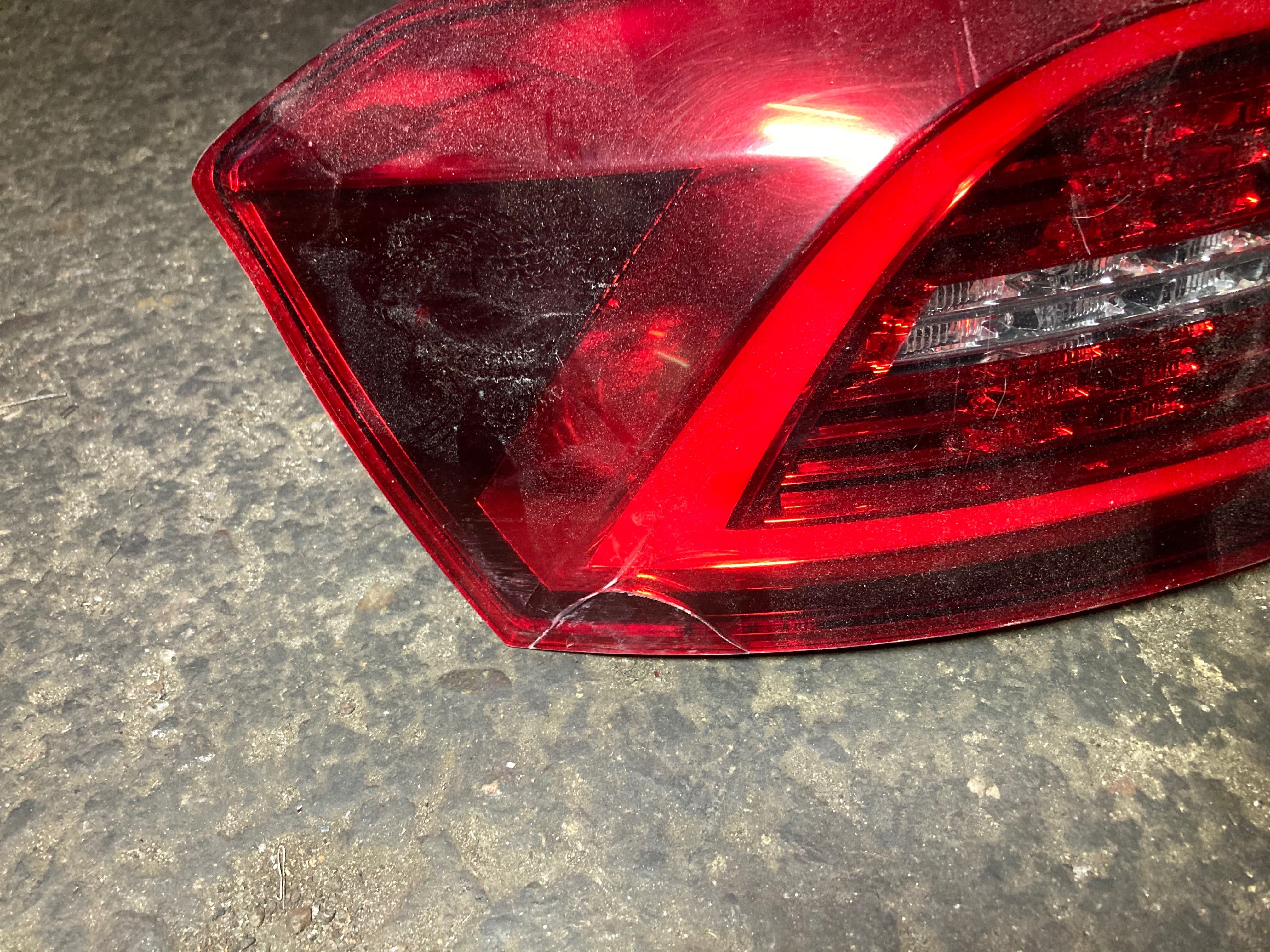 Stop led VW Passat B8 2015 - 2019 stop stanga aripa B 8 combi Break