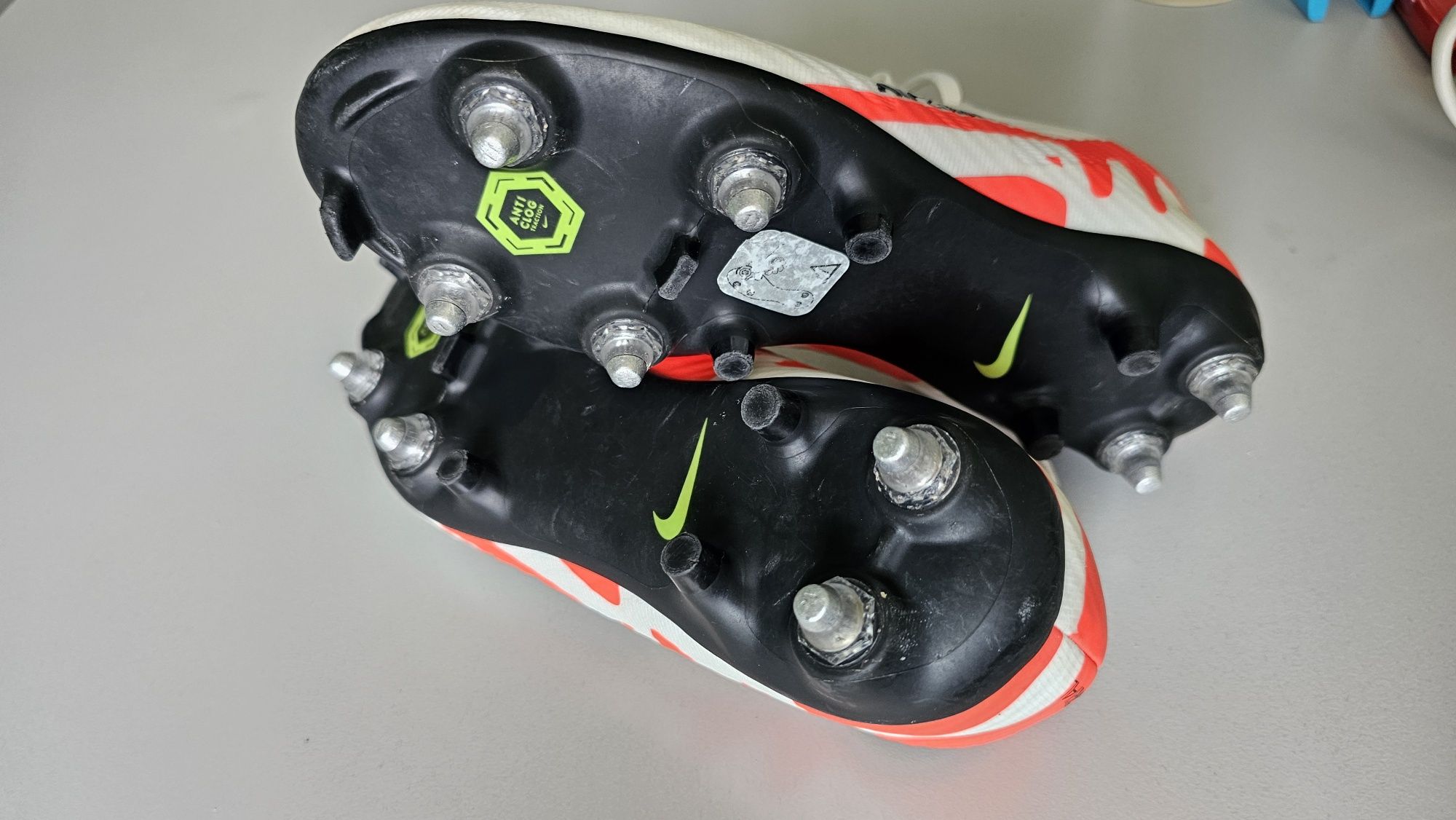 Футболни обувки  Nike
