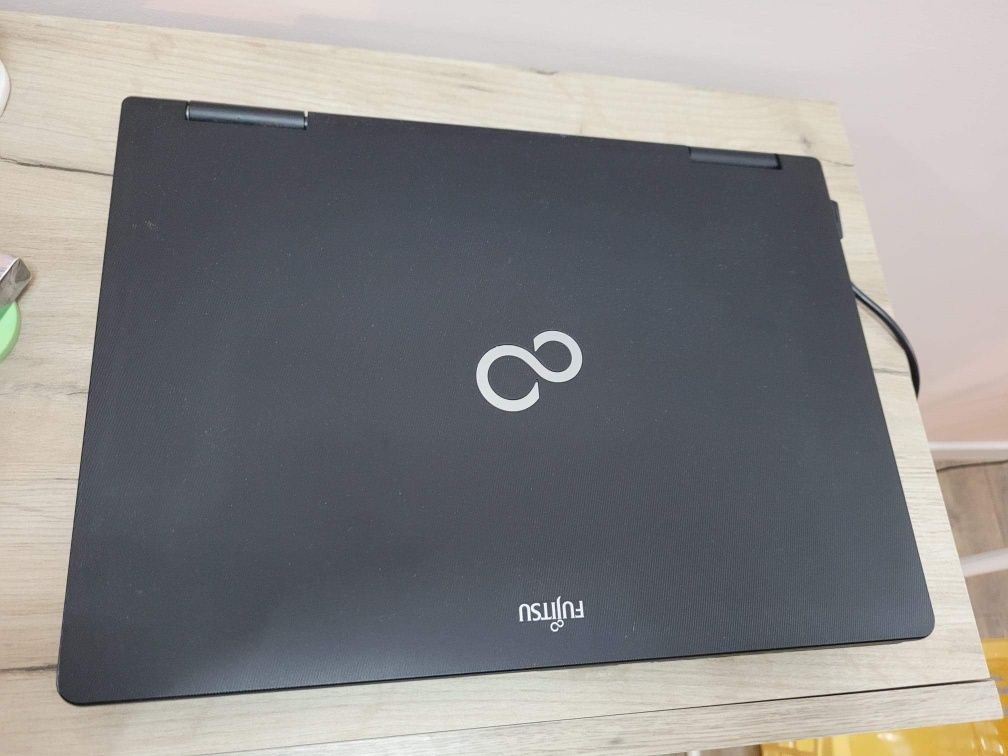 Laptop Fujitsu Lifebook