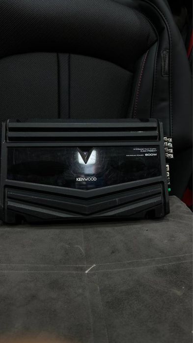 kenwood uslitil 4 kanali 800w