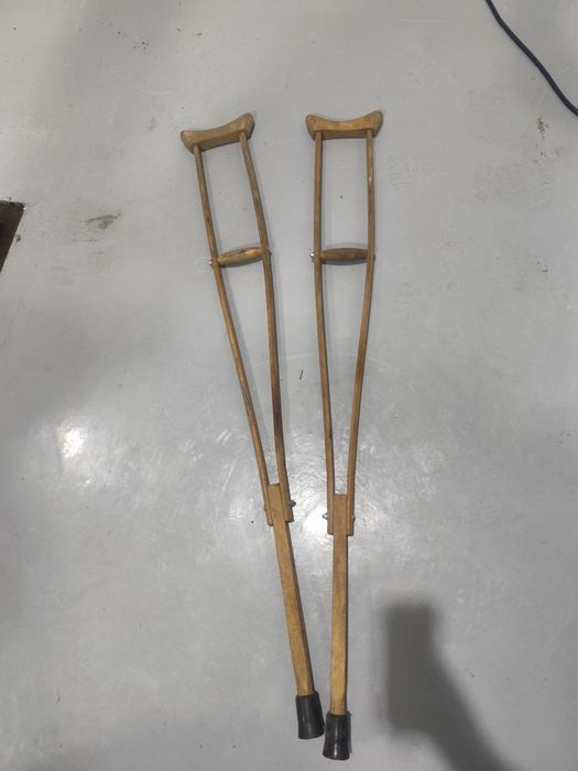 Отдам бесплатно кастыли