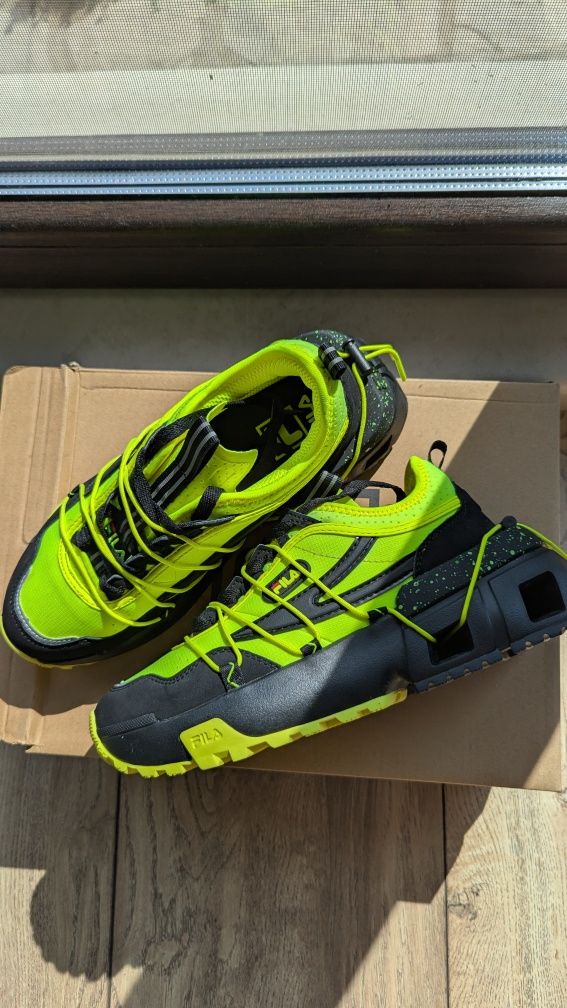 Fila Нови маратонки