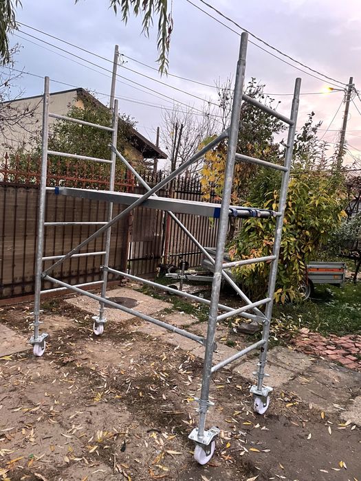 Inchiriere schela aluminiu mobila schela interior schela ingusta