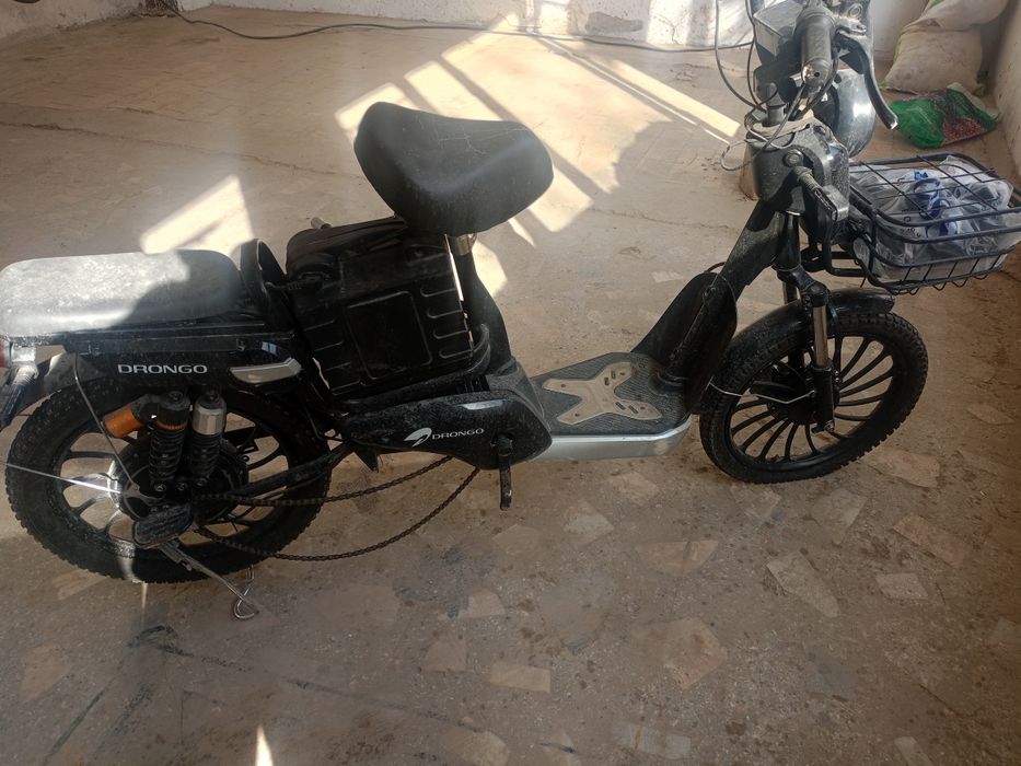 Продам электровелик DRONGO