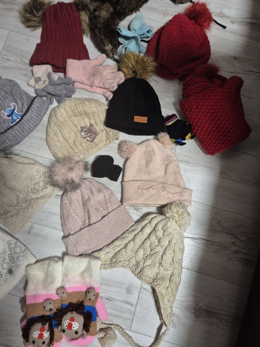 Шапки унисекс размер зимни,дамски