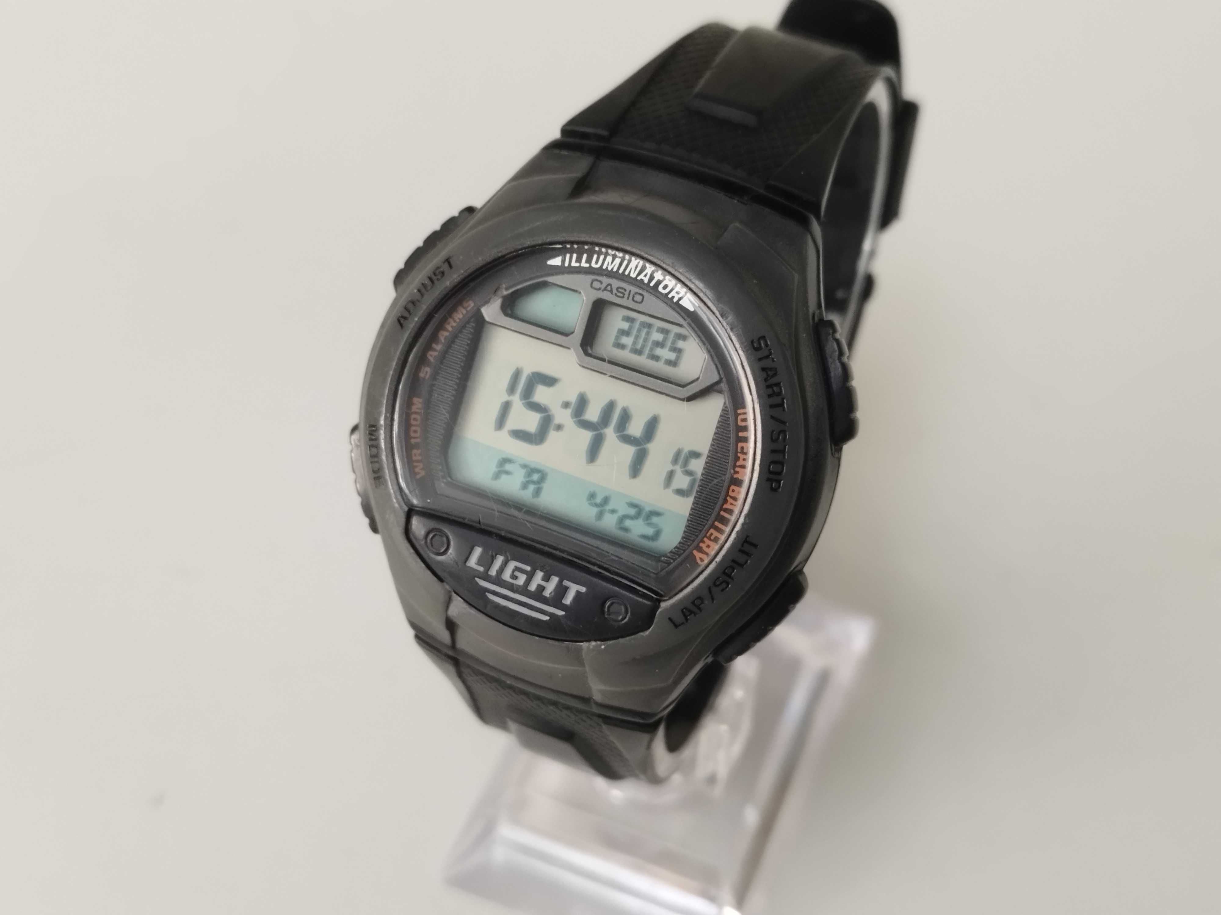 Vechi Ceas Casio Illuminator W-734 digital