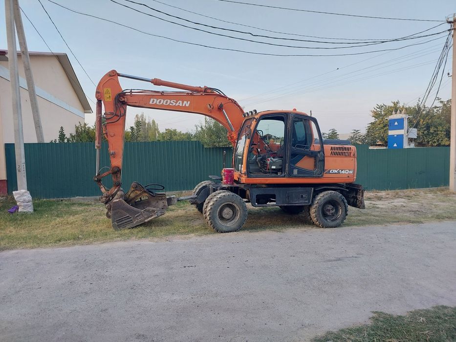 Doosang 2011 года комплект