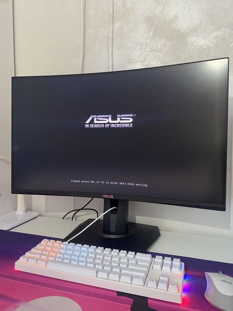 Monitor LED ASUS Gaming VG27VQ Curbat 27 inch FHD VA 1 ms 165 Hz