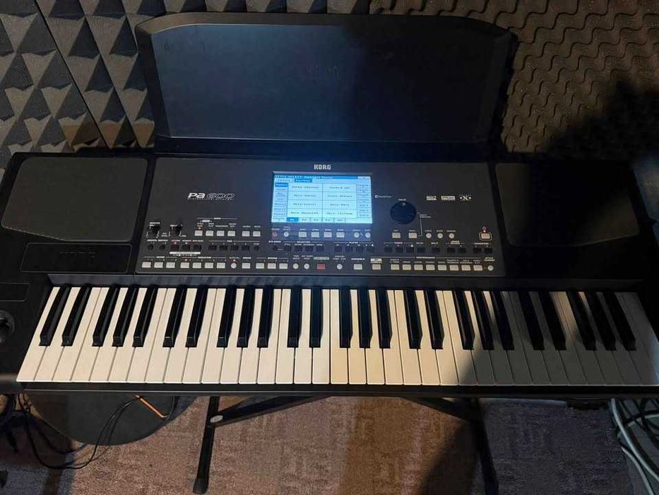 Orga Korg Pa 600