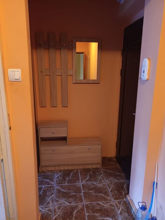 Închiriez apartament 2 camere utilat complet