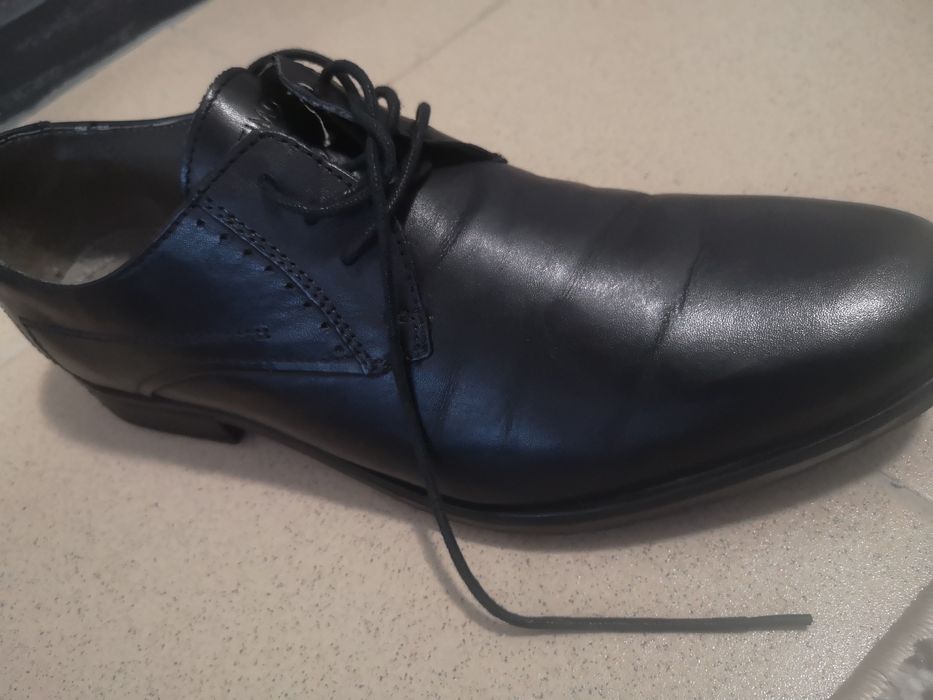 Pantofi eleganți