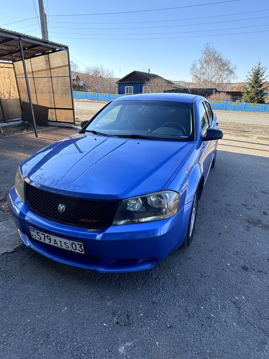 Dodge Avenger продам  машину