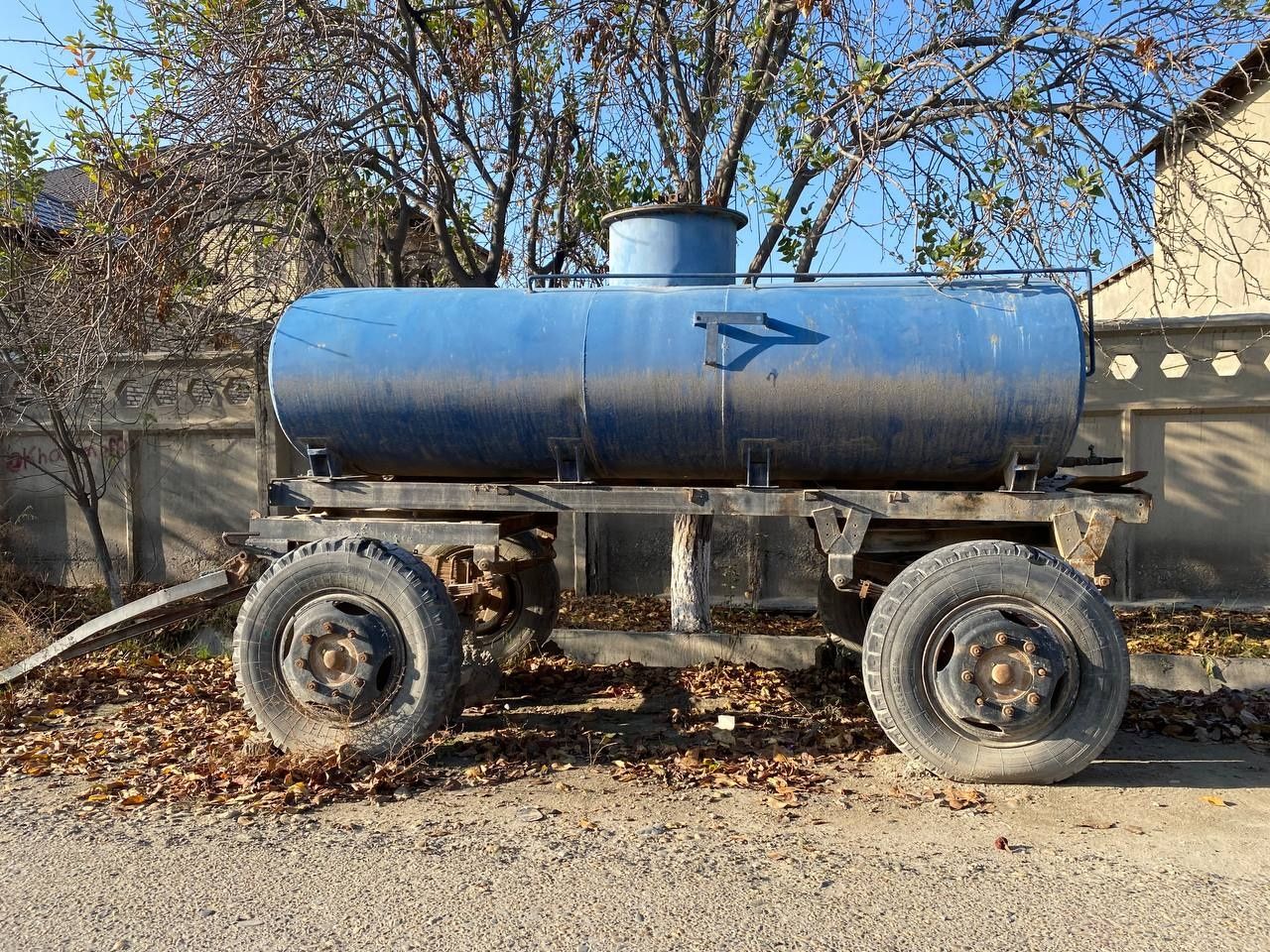 Suv bochka sotiladi!