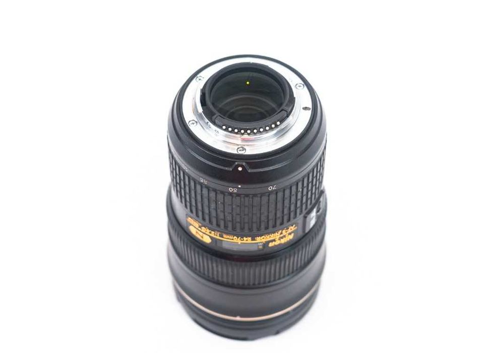 Nikon AF-S 24-70 mm f/2.8G ED