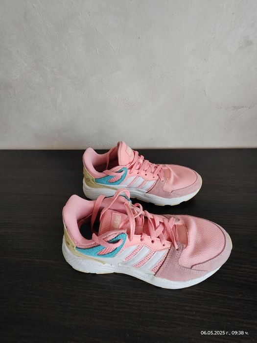 Маратонки Adidas /Адидас/