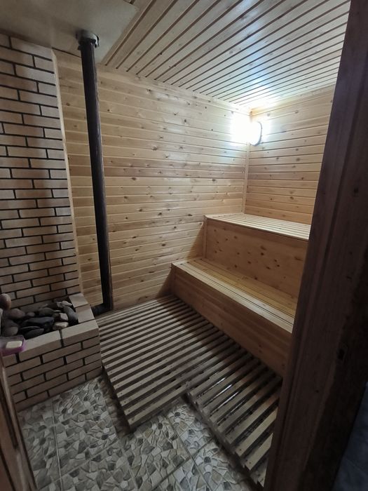 Ховли сотилади срочно