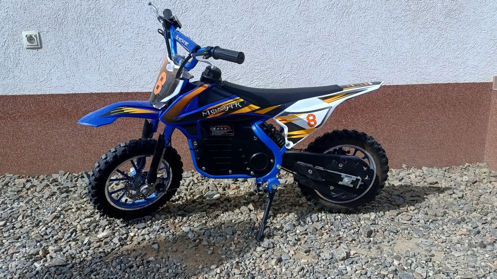 Vând MOTOCROSS electric pentru copii marca Breckner