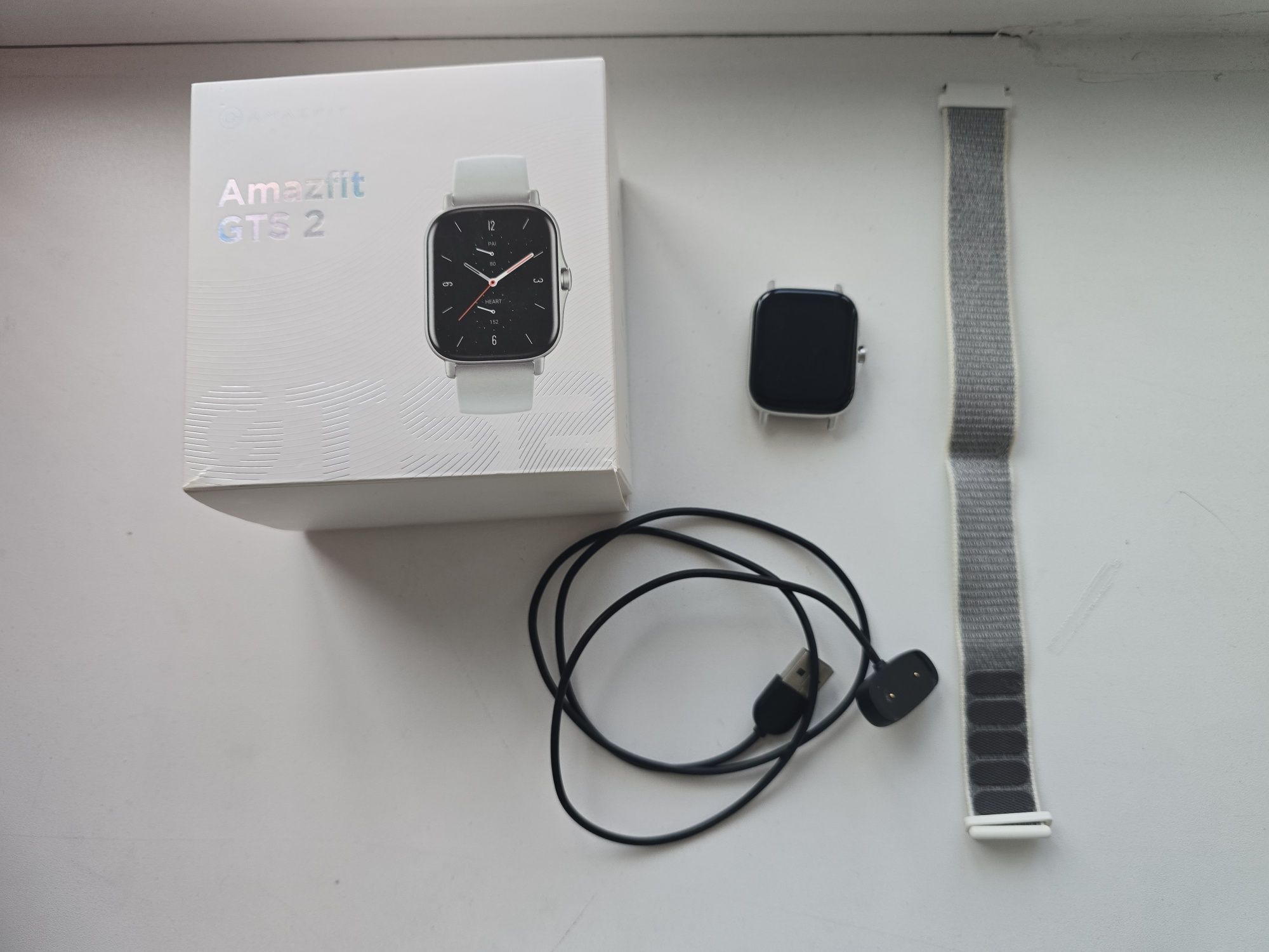 Продам смарт часы Amazfit GTS 2
