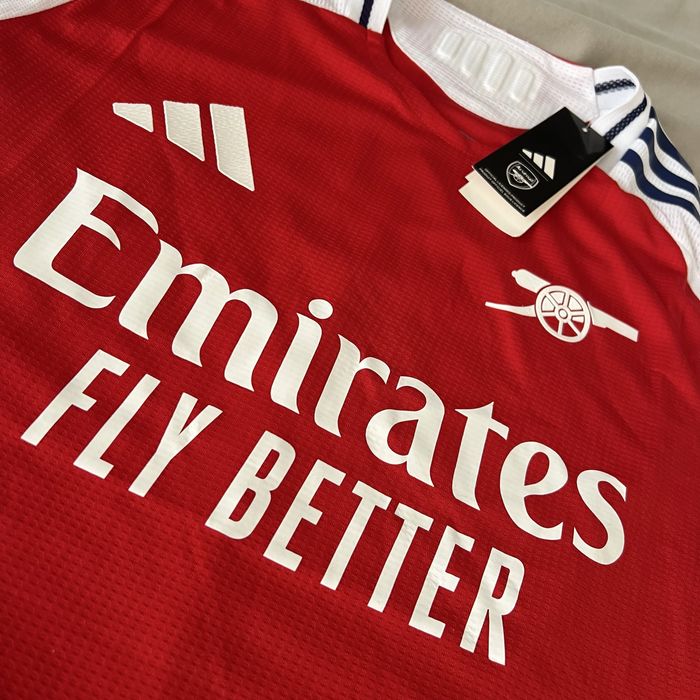 Нов Екип Arsenal 25/26