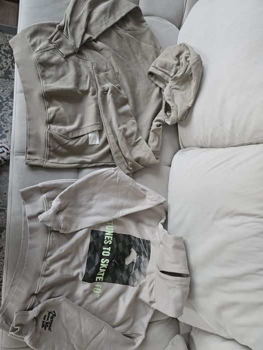 Zara-152р-два анурака на марката