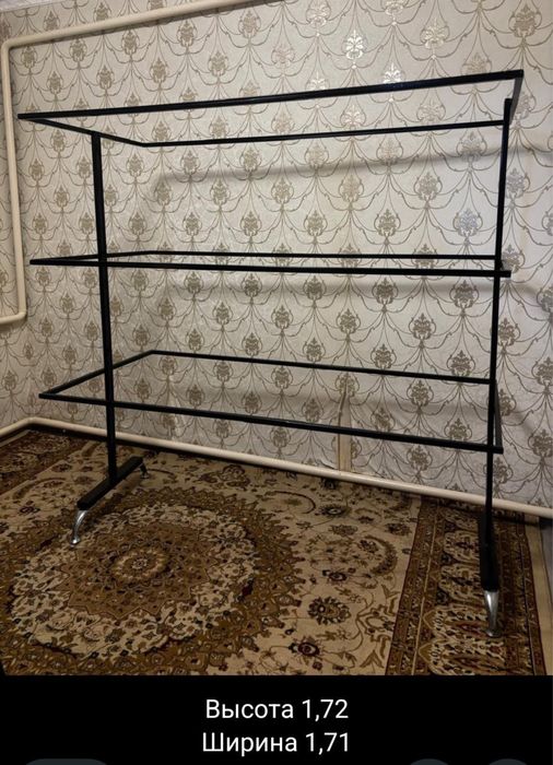 Вешалка металическая