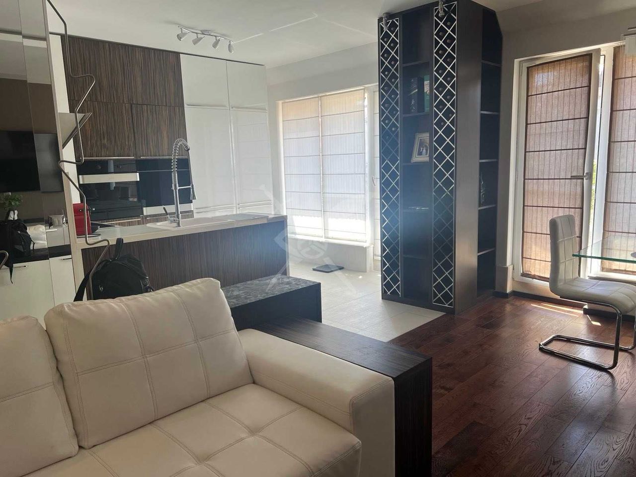 Продава се Двустаен апартамент в Бургас, Зорница - 103 кв.м за 1738 €/кв.м - Снимка #13