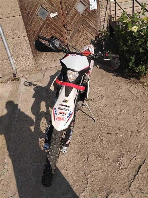 Продавам Beta rr 525