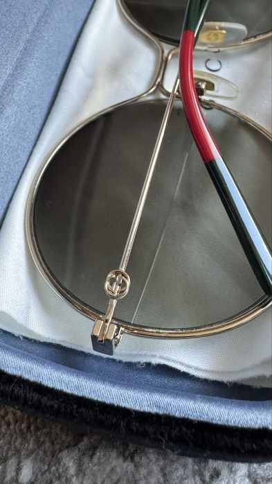 Vând ochelari GUCCI