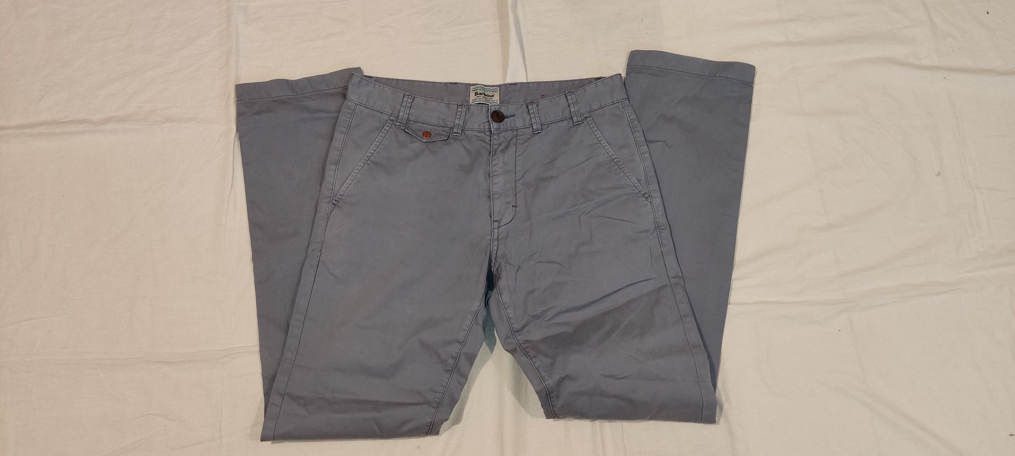 Pantaloni Barbour mărime 32/34 lungi casual bărbat