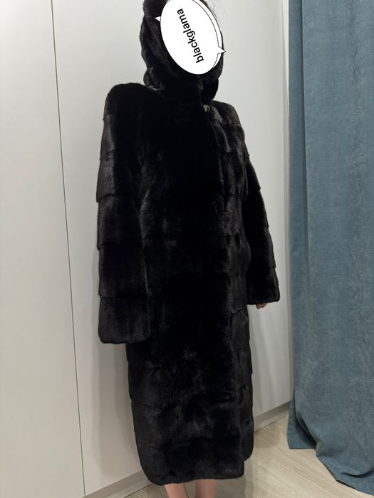 Продам шубу, натуральная норка, blackglama. Размер 42-44.