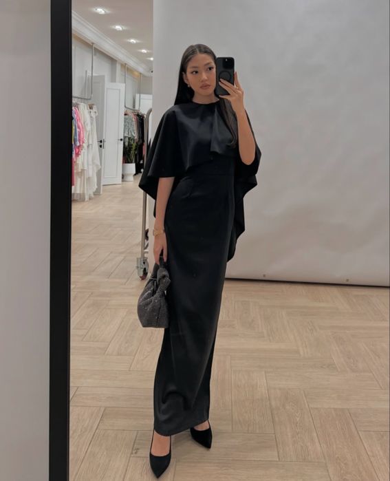 Продам новое платье