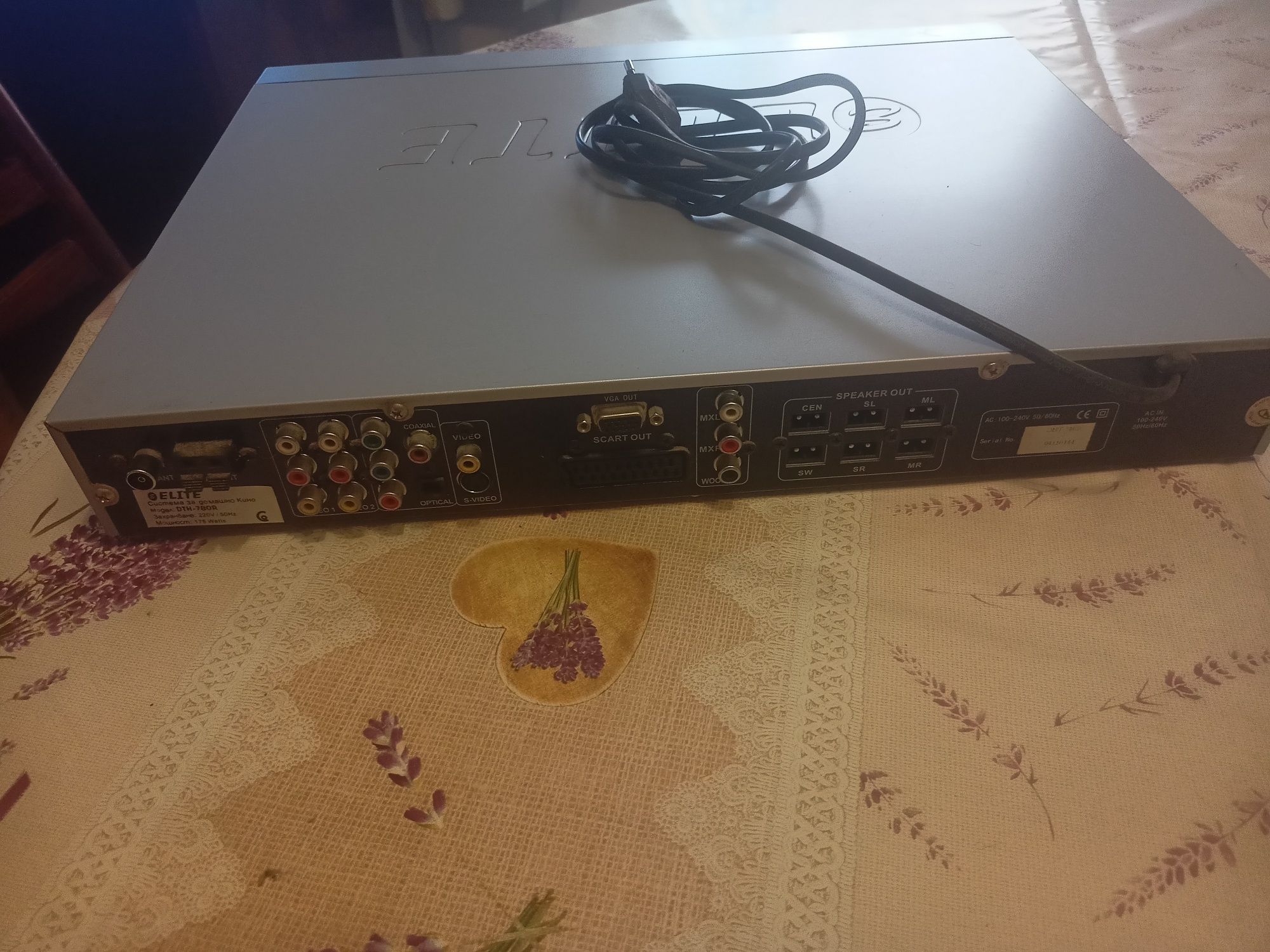DVD ELITE с тонколони и суб буфер