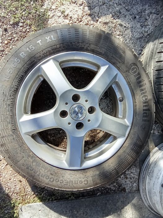 Cauciucuri continental cu jenți