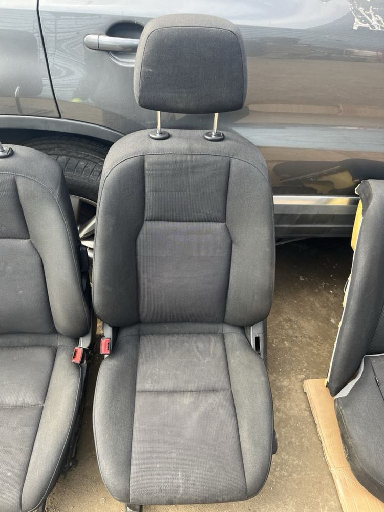 Салон Мерцедес mercedes benz W204 C class плат ном 667