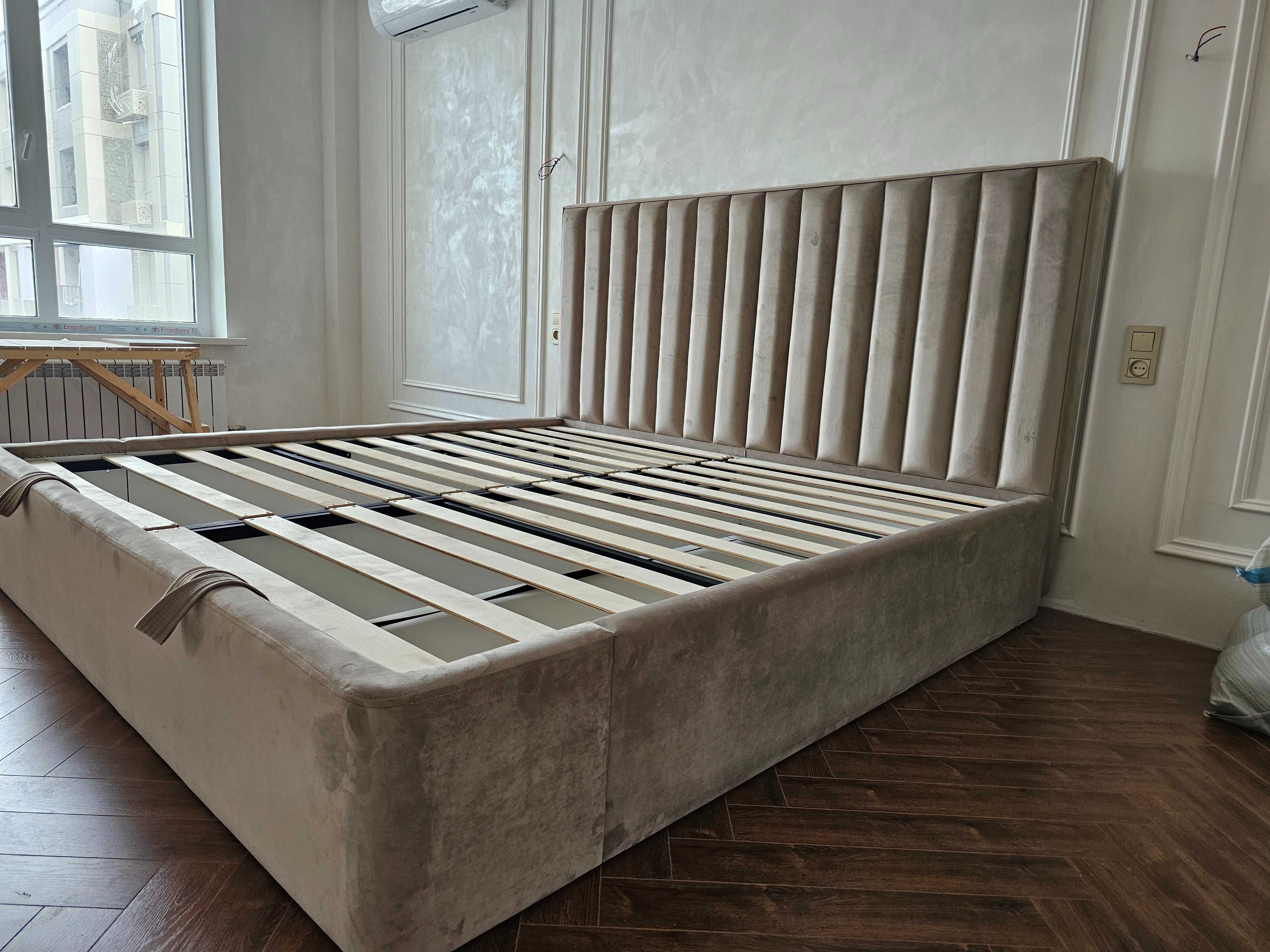Кровать. Кроват с мягкими бортами и изголовьем в наличии. Nur Matras