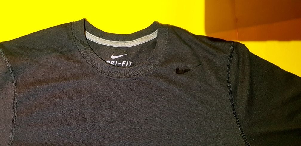 Nike Dri-FIT  adidas  мъжки спортни тениска и къс панталон