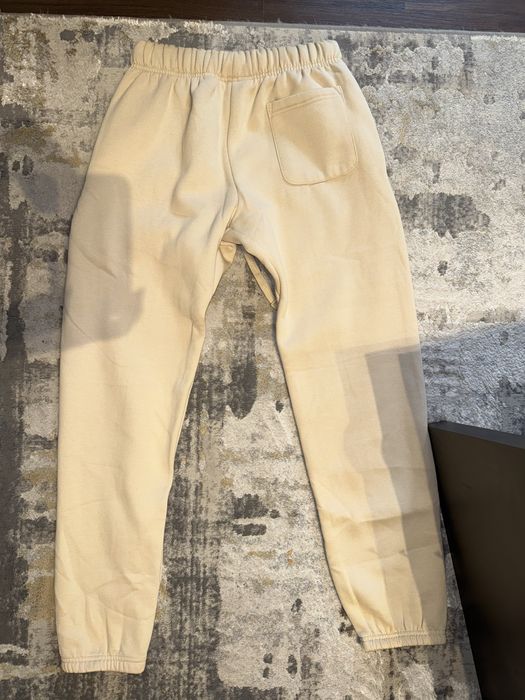 Pantaloni Essentials Fear of God Crem