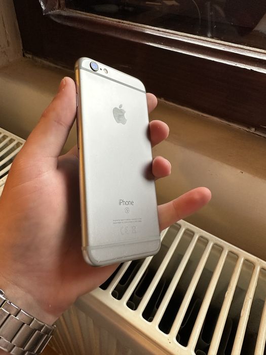 iPhone 6S 32GB Silver Defect