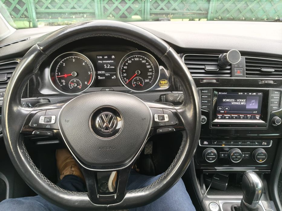 Volkswagen Golf VII