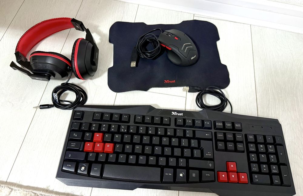 TRUST GAMING BUNDLE keyboard, headset, mouse & mouse pad
