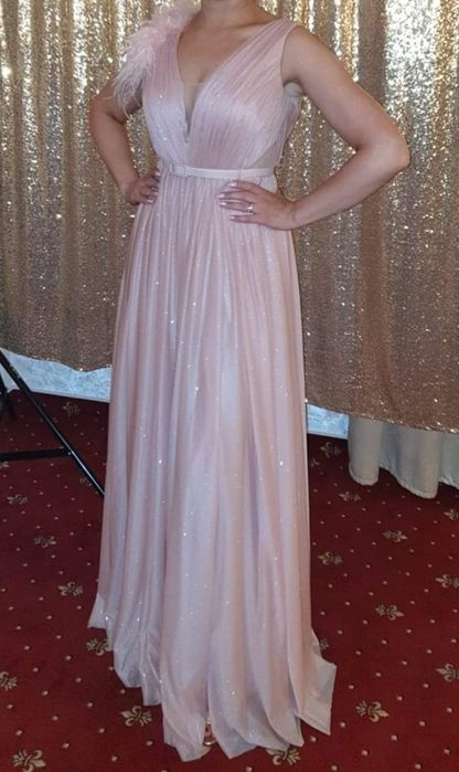 Rochie lunga-roz pudra