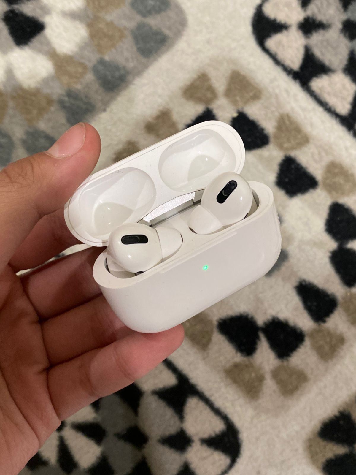 Продам Air pods Pro