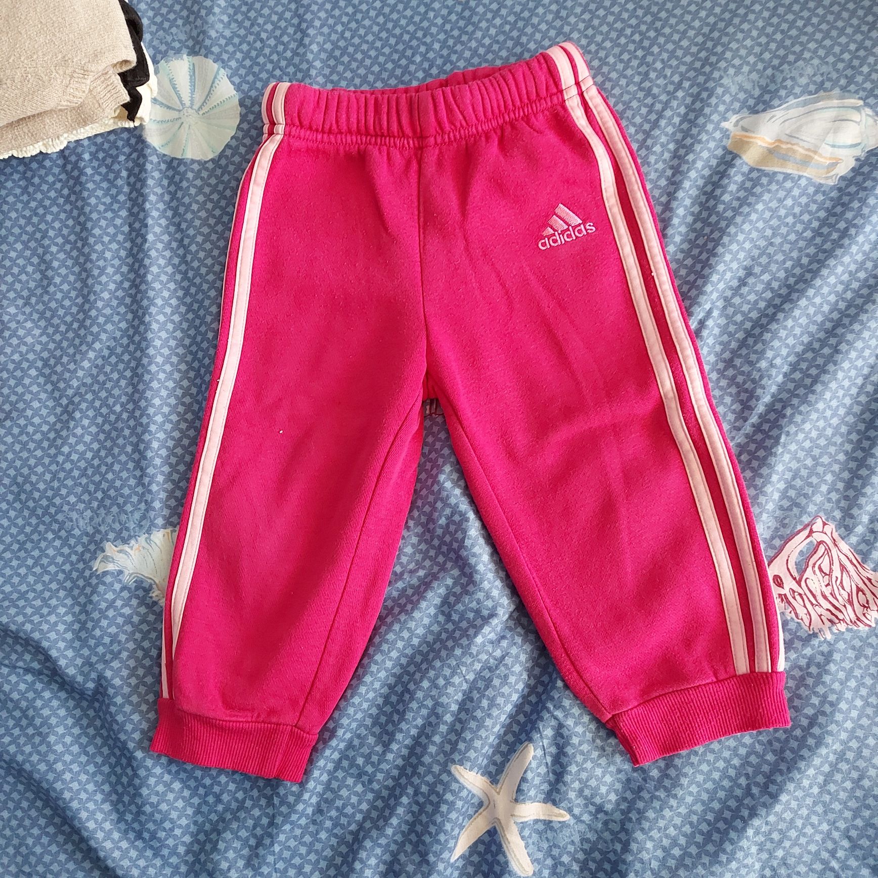 Pantaloni copii Adidas 80 cm și bluza Puma 62 cm